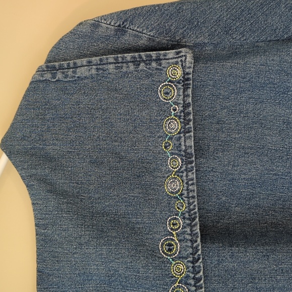 CJ Banks Embroidered Long Sleeve Denim Over Shirt 1X Blue - Picture 8 of 14